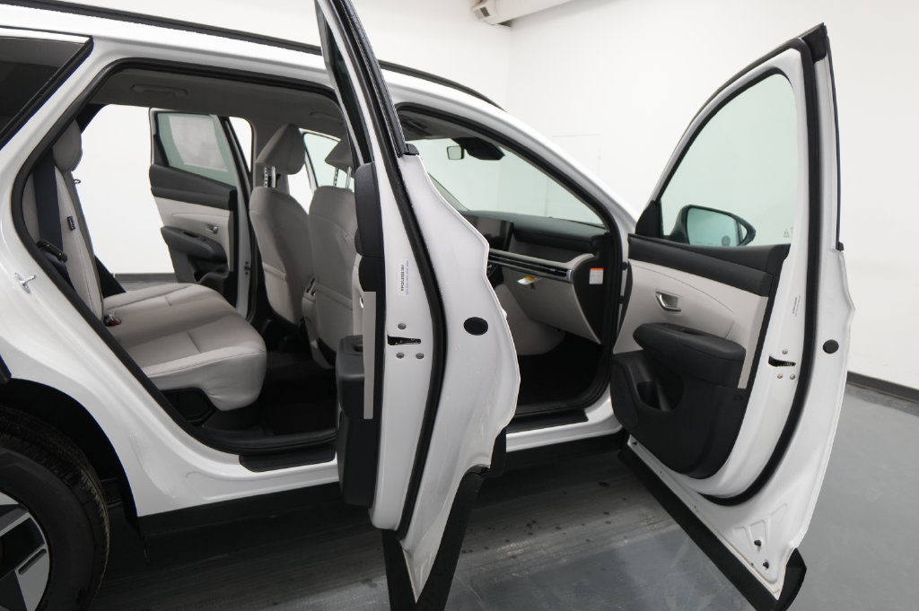 2026 Hyundai Tucson Hybrid