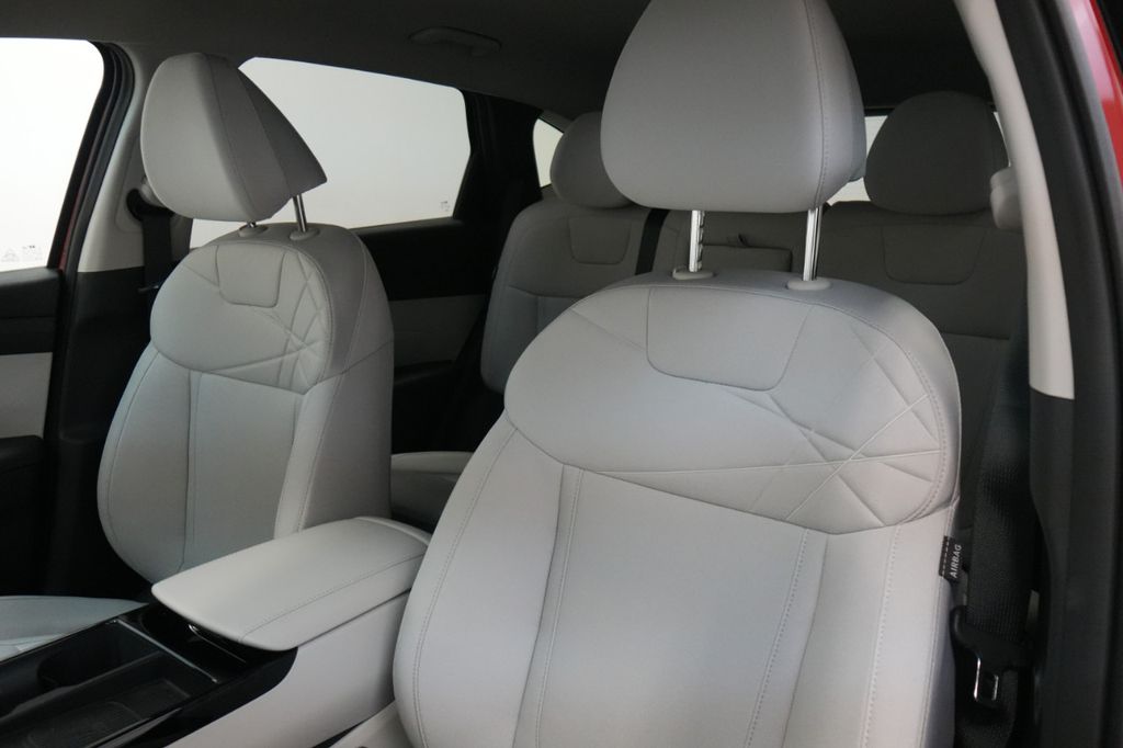 2025 Hyundai Tucson Hybrid