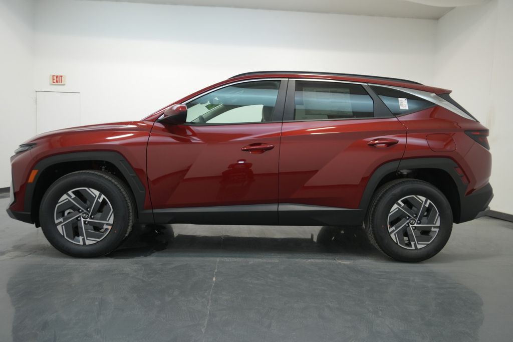 2025 Hyundai Tucson Hybrid