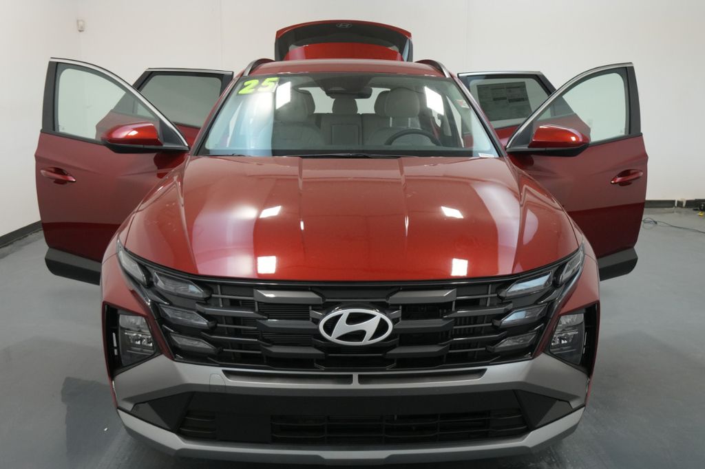 2025 Hyundai Tucson Hybrid