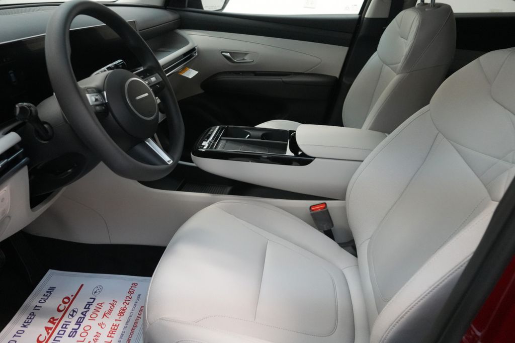 2025 Hyundai Tucson Hybrid