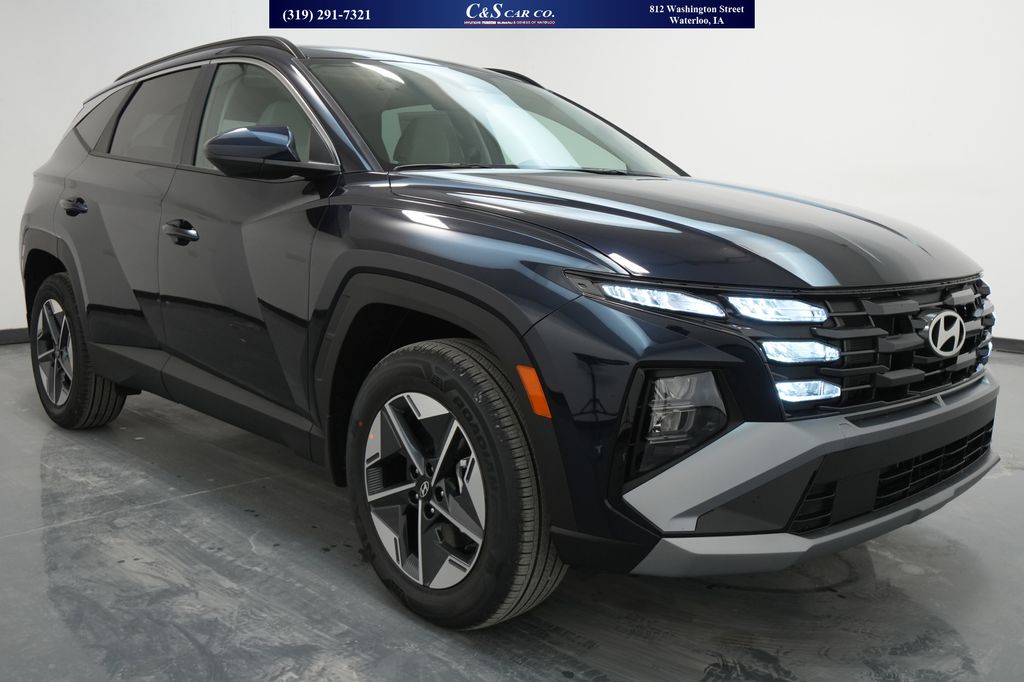 New 2026 Hyundai Tucson Hybrid SEL SUVs