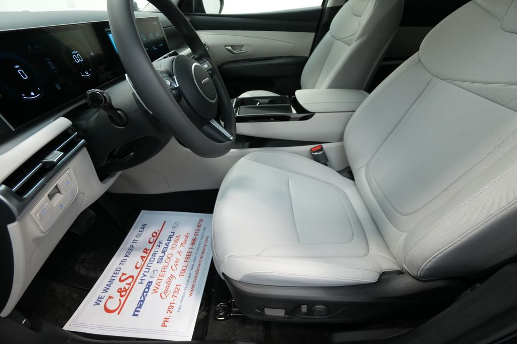 2026 Hyundai Tucson Hybrid