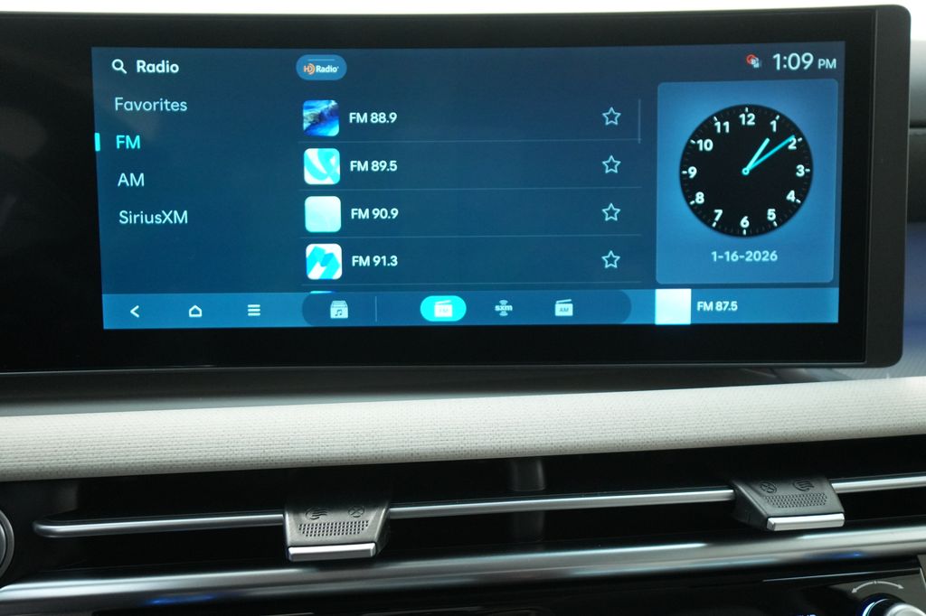 2026 Hyundai Tucson Hybrid