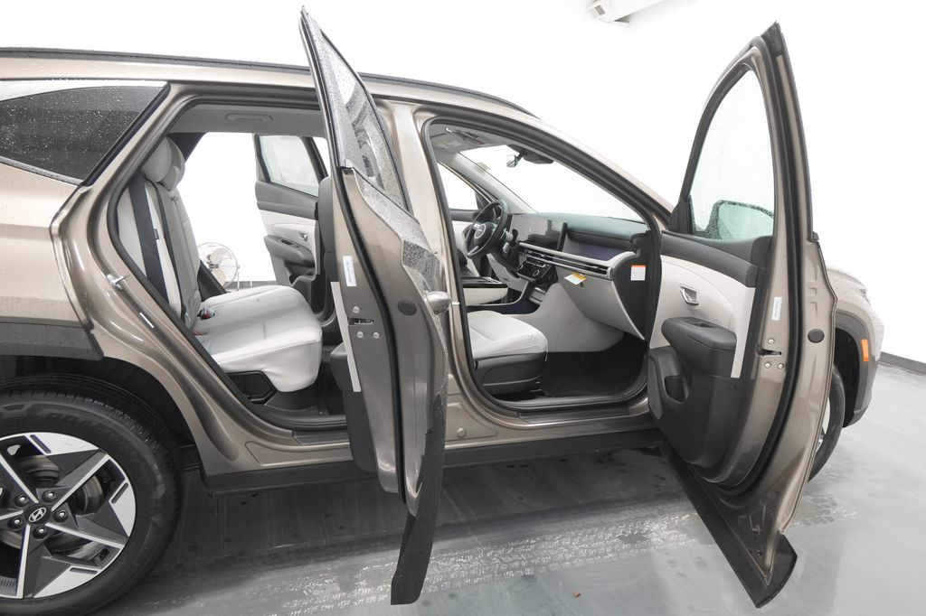 2026 Hyundai Tucson Hybrid