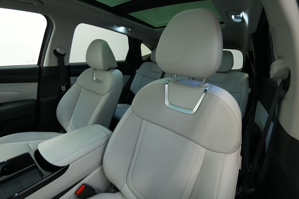 2025 Hyundai Tucson Hybrid