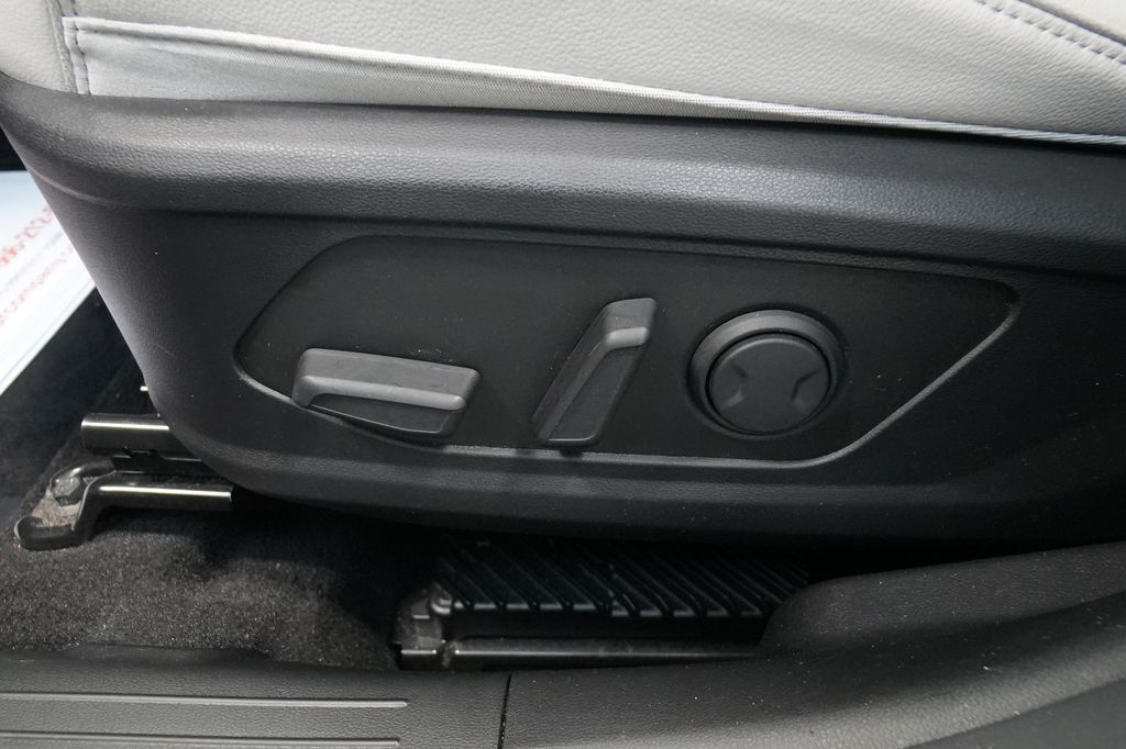 2025 Hyundai Tucson Hybrid