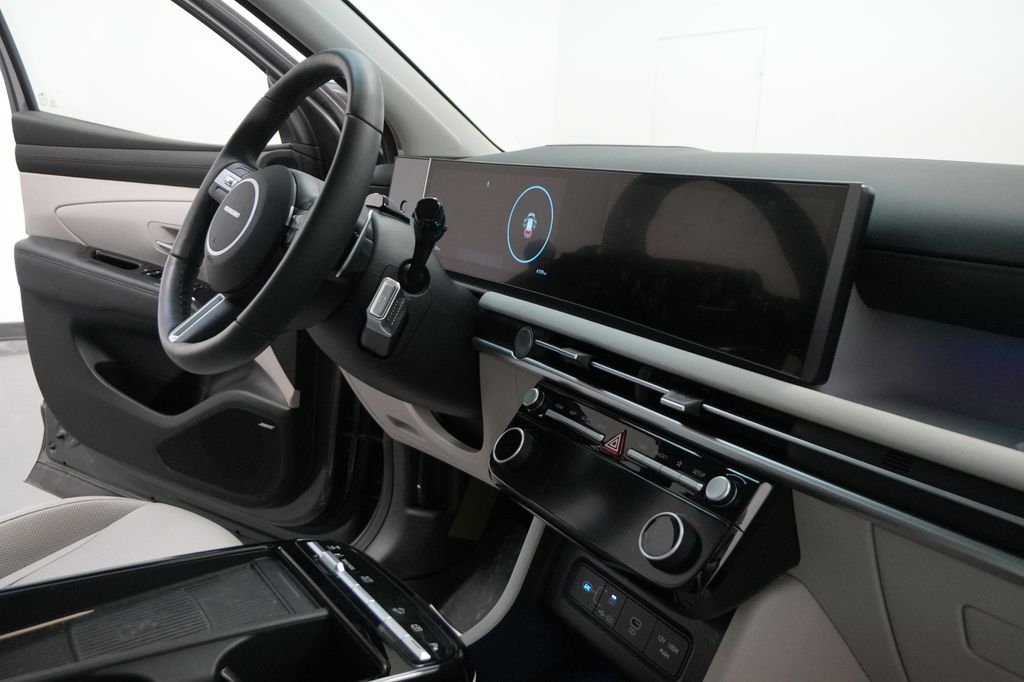 2025 Hyundai Tucson Hybrid