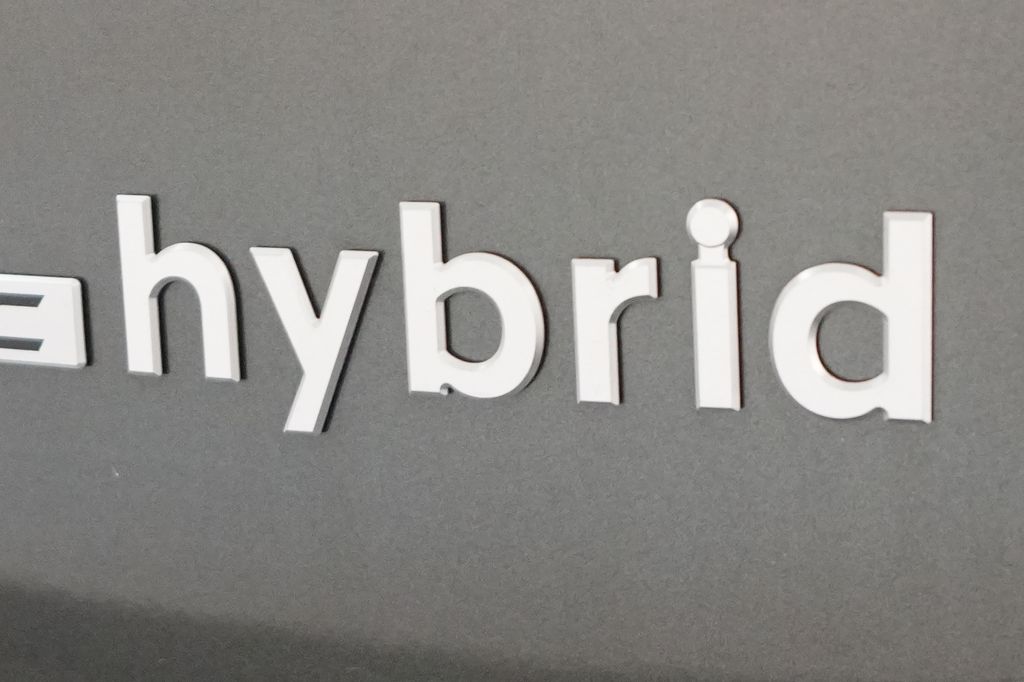 2025 Hyundai Tucson Hybrid