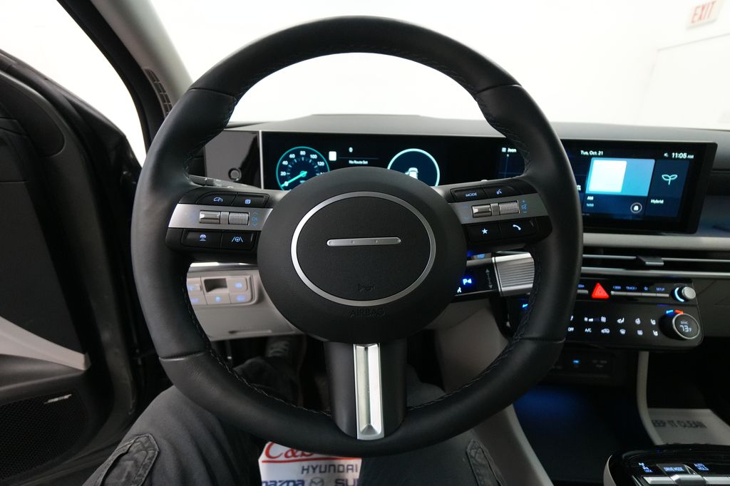 2025 Hyundai Tucson Hybrid