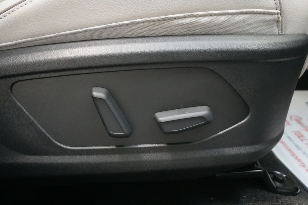 2025 Hyundai Tucson Hybrid