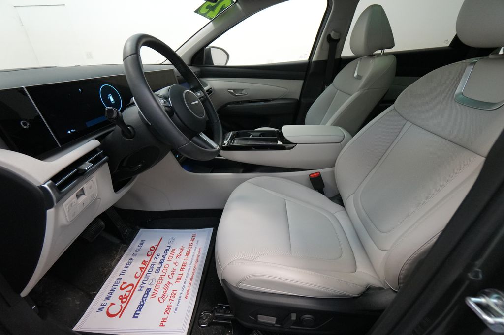 2025 Hyundai Tucson Hybrid