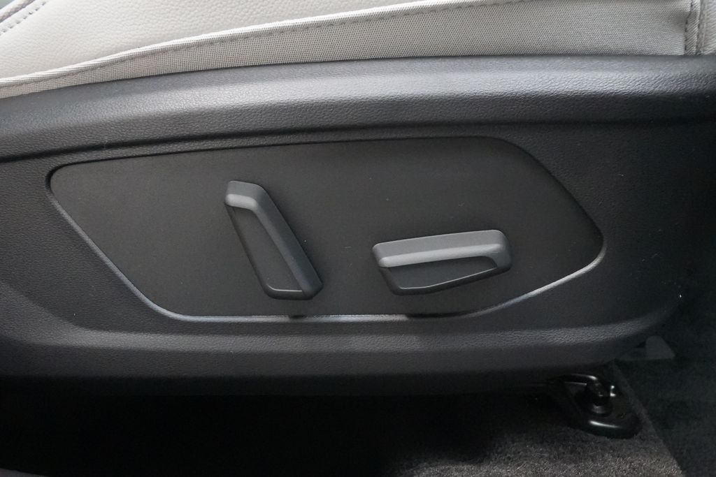 2025 Hyundai Tucson Hybrid