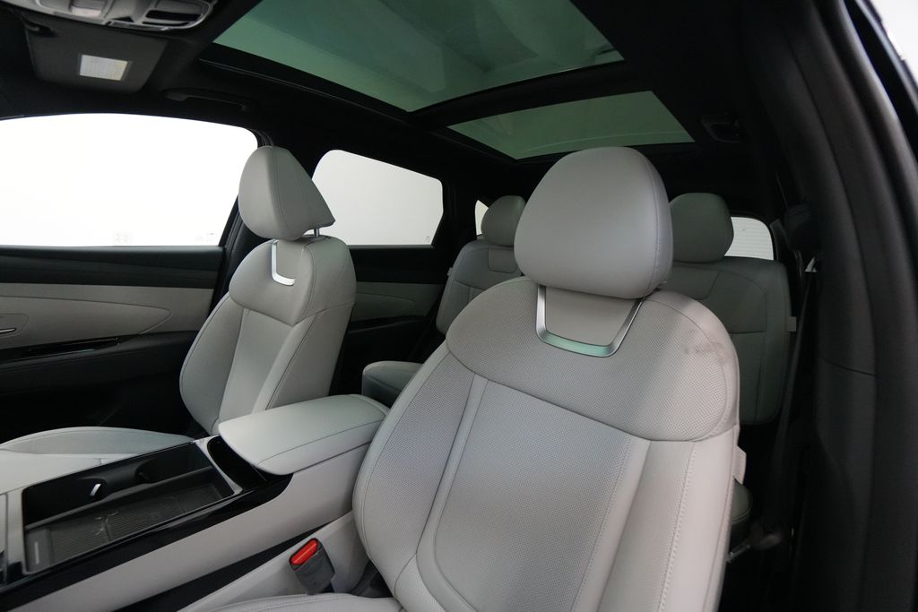 2025 Hyundai Tucson Hybrid