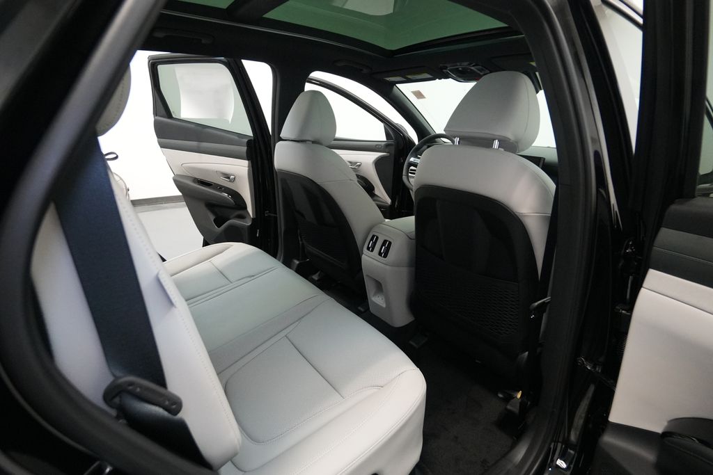 2025 Hyundai Tucson Hybrid