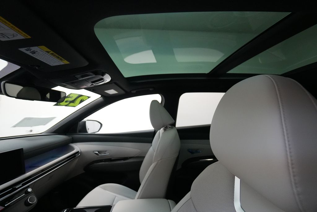 2025 Hyundai Tucson Hybrid