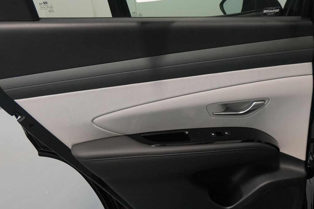 2025 Hyundai Tucson Hybrid