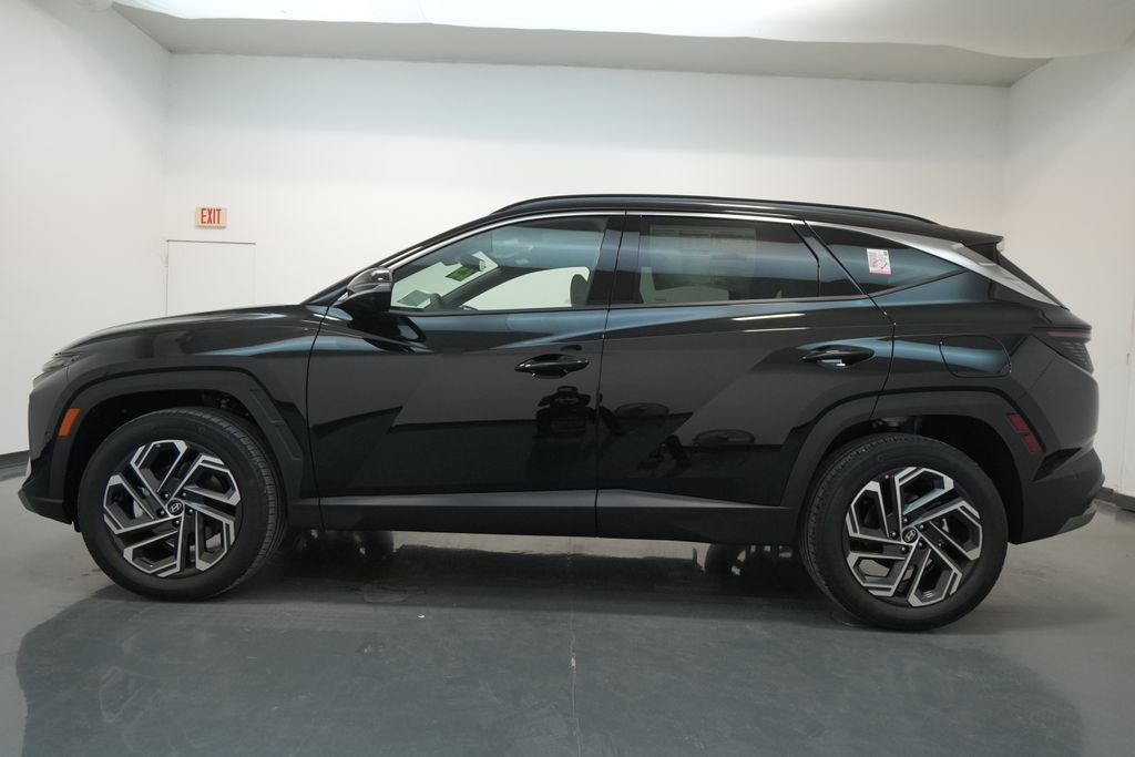 2025 Hyundai Tucson Hybrid