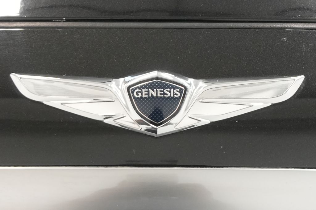 2018 Genesis G80