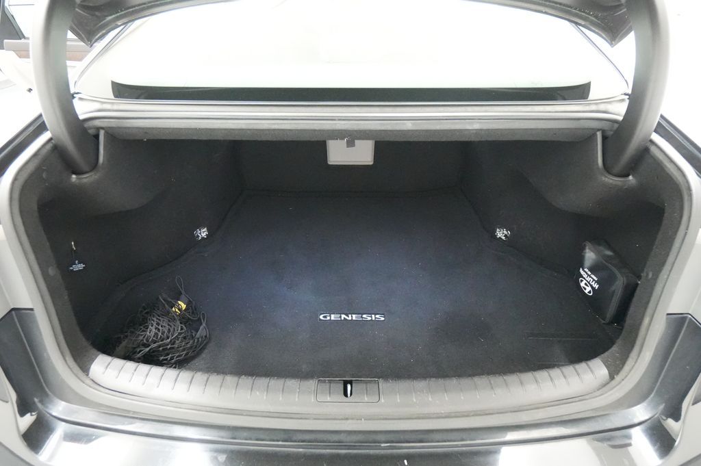 2015 Hyundai Genesis