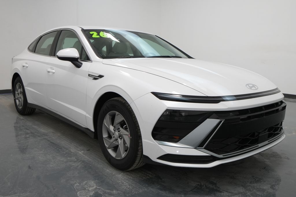 New 2026 Hyundai Sonata SE Cars