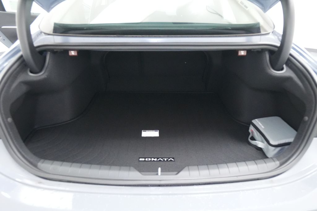 2026 Hyundai Sonata Hybrid