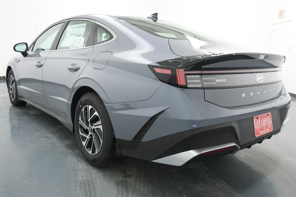 2026 Hyundai Sonata Hybrid
