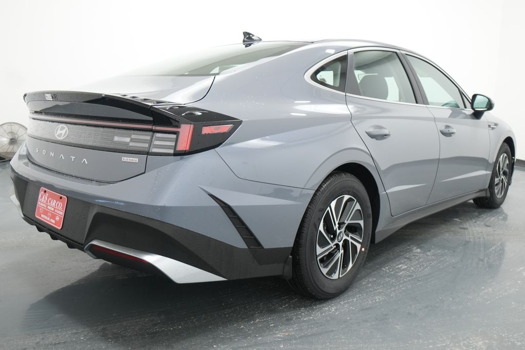 2026 Hyundai Sonata Hybrid