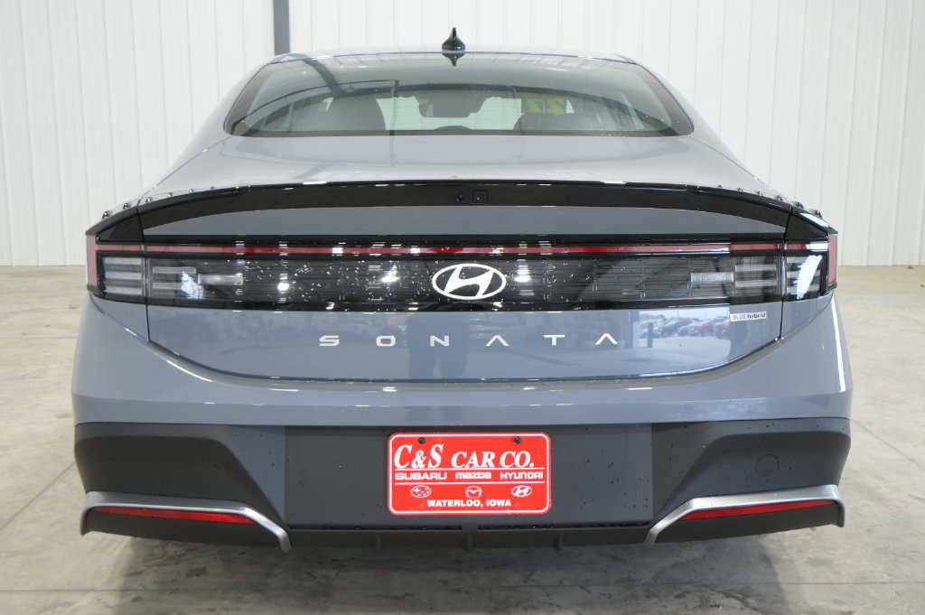 2027 Hyundai Sonata Hybrid