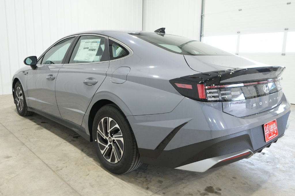 2027 Hyundai Sonata Hybrid