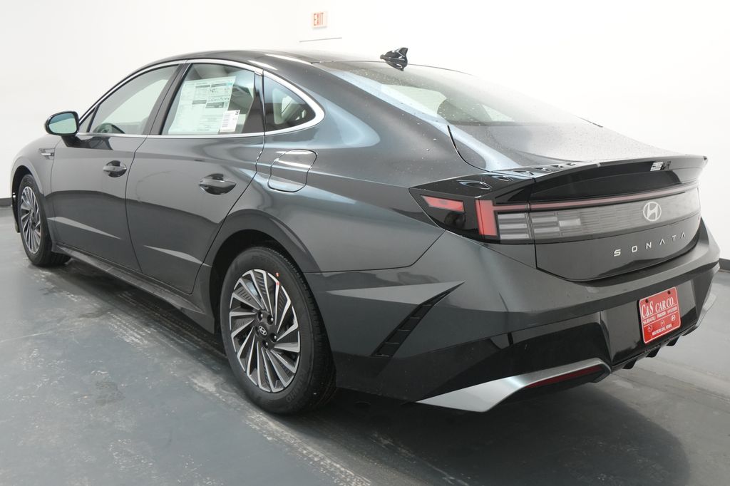 2026 Hyundai Sonata Hybrid