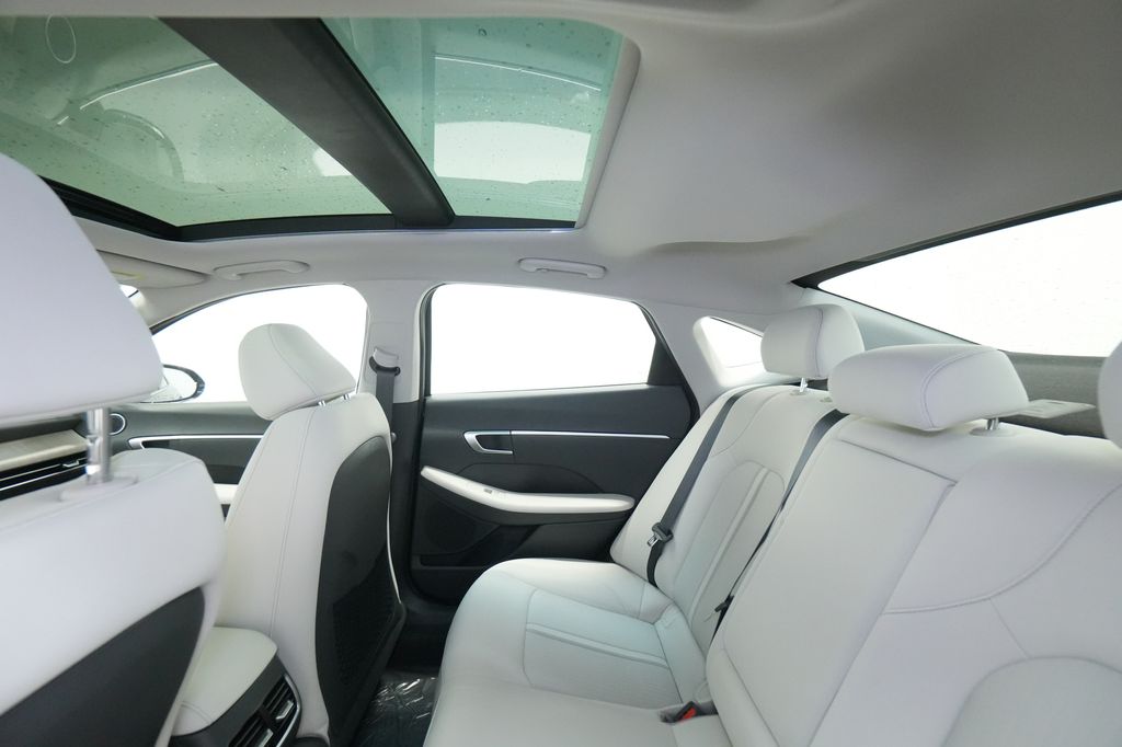 2026 Hyundai Sonata Hybrid