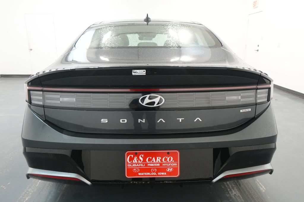 2026 Hyundai Sonata Hybrid