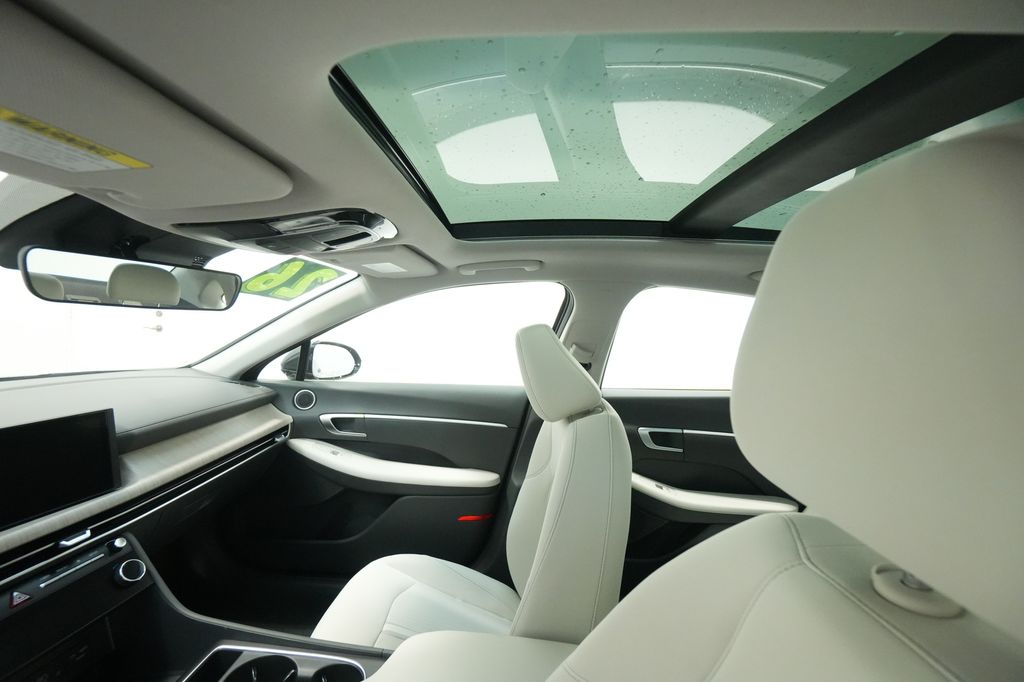 2026 Hyundai Sonata Hybrid