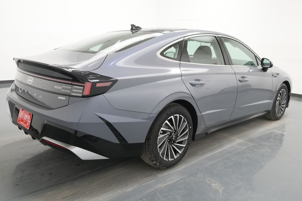 2026 Hyundai Sonata Hybrid