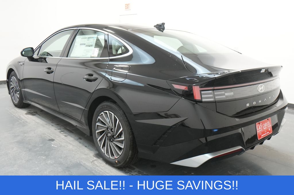 2026 Hyundai Sonata Hybrid