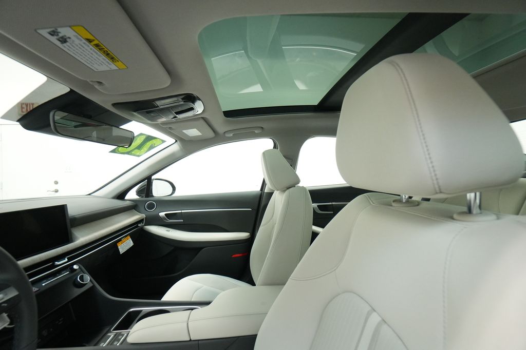 2026 Hyundai Sonata Hybrid