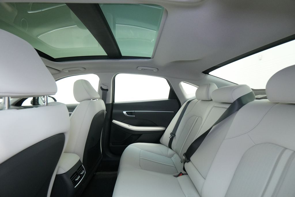 2026 Hyundai Sonata Hybrid