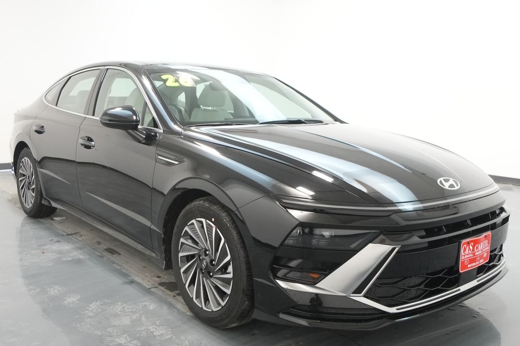 New 2026 Hyundai Sonata Hybrid SEL