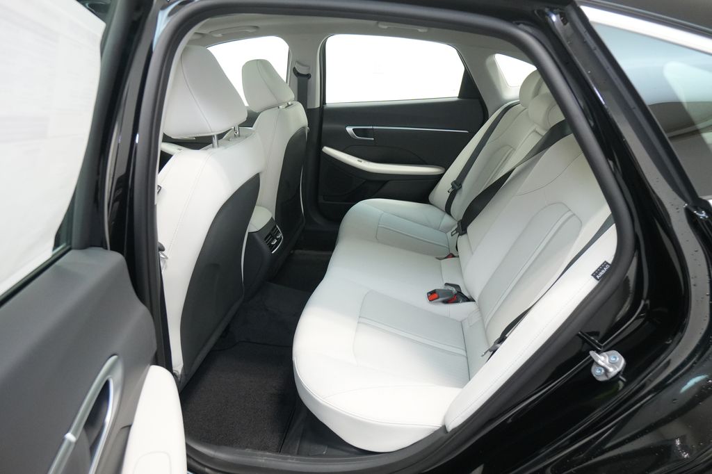 2026 Hyundai Sonata Hybrid