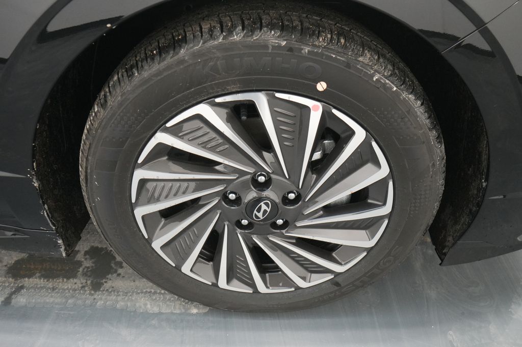 2026 Hyundai Sonata Hybrid