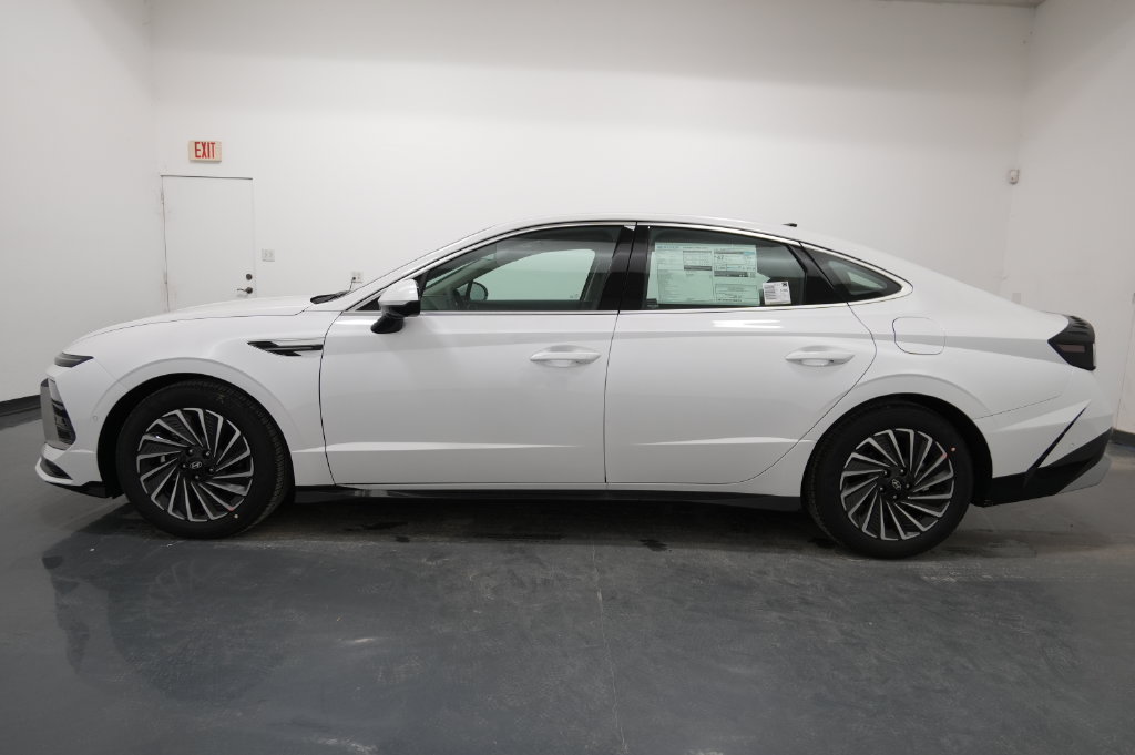 2026 Hyundai Sonata Hybrid