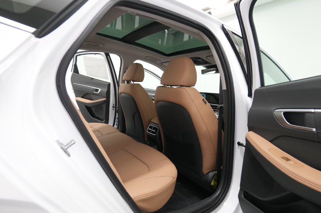 2026 Hyundai Sonata Hybrid