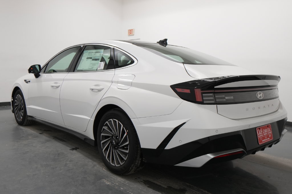 2026 Hyundai Sonata Hybrid