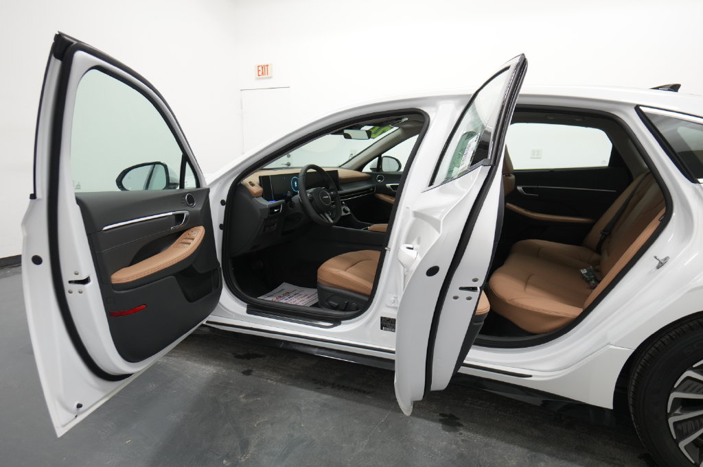 2026 Hyundai Sonata Hybrid