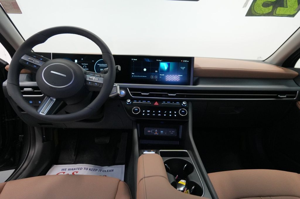 2025 Hyundai Sonata Hybrid