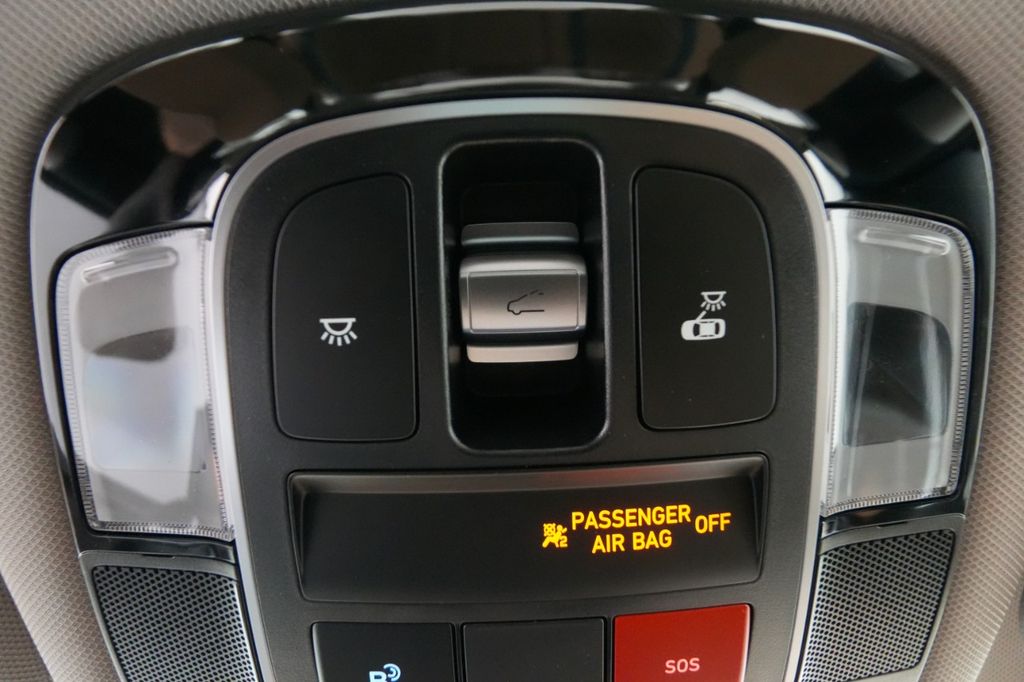 2025 Hyundai Sonata Hybrid Limited - Photo 56