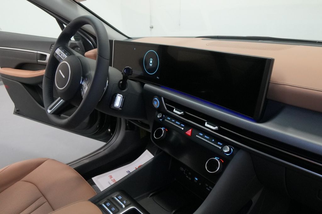 2025 Hyundai Sonata Hybrid