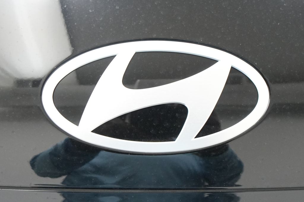 2026 Hyundai Sonata Hybrid