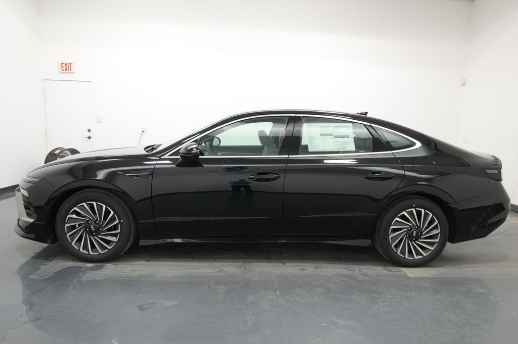 2026 Hyundai Sonata Hybrid